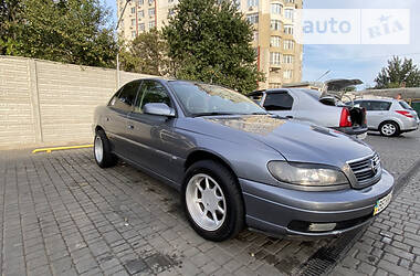 Седан Opel Omega 2001 в Южноукраинске