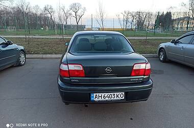 Седан Opel Omega 2002 в Краматорске