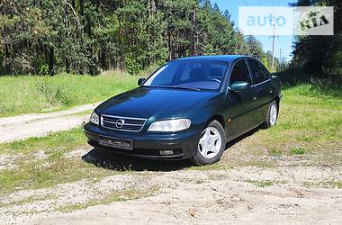 Седан Opel Omega 2000 в Ахтырке