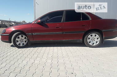 Седан Opel Omega 1994 в Львове