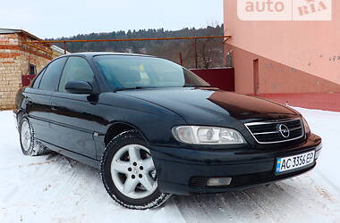 Седан Opel Omega 2000 в Могилев-Подольске