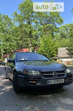 Седан Opel Omega 1995 в Дрогобыче