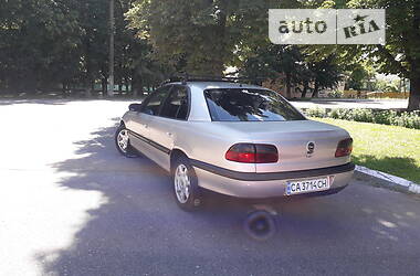 Седан Opel Omega 1996 в Шостке