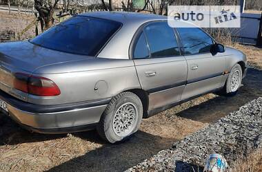 Седан Opel Omega 1996 в Ирпене