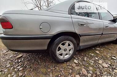 Седан Opel Omega 1995 в Івано-Франківську