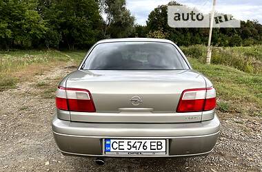 Седан Opel Omega 2002 в Черновцах