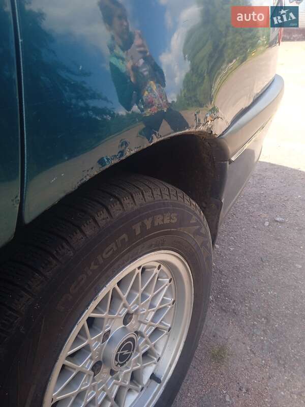 Седан Opel Omega 1996 в Городне фото 10 Седан Opel Omega 1996 в Городне