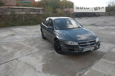 Седан Opel Omega 1995 в Городке