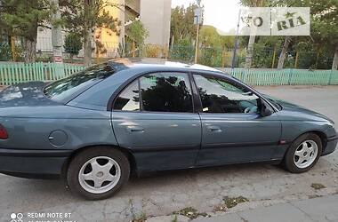 Седан Opel Omega 1998 в Южному