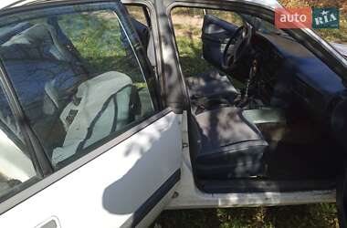 Седан Opel Omega 1989 в 