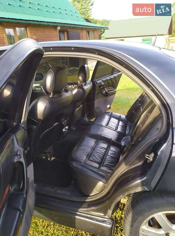 Седан Opel Omega 1998 в Чернівцях