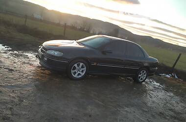 Седан Opel Omega 1998 в Черновцах