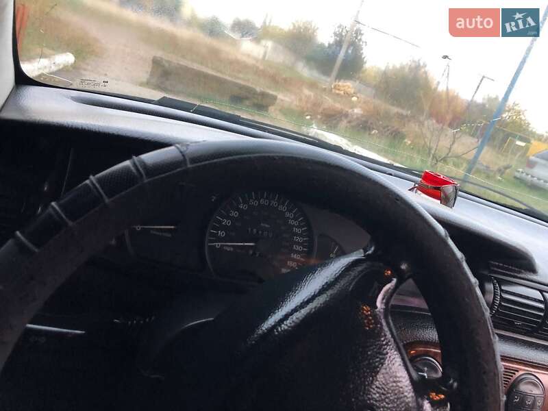 Седан Opel Omega 1996 в Коблеве