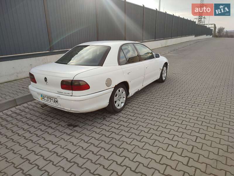 Седан Opel Omega 1994 в Рожище