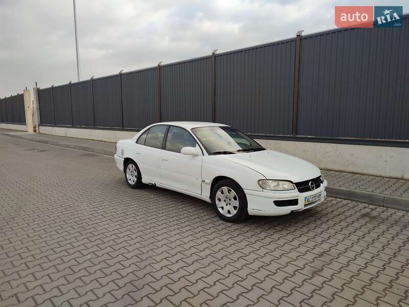 Седан Opel Omega 1994 в Рожище