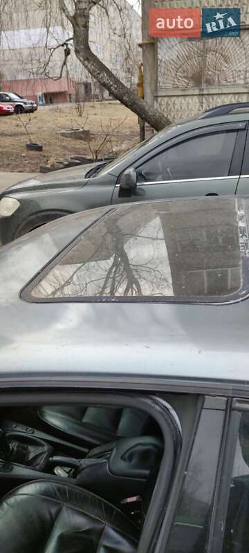 Седан Opel Omega 1994 в Чугуеве