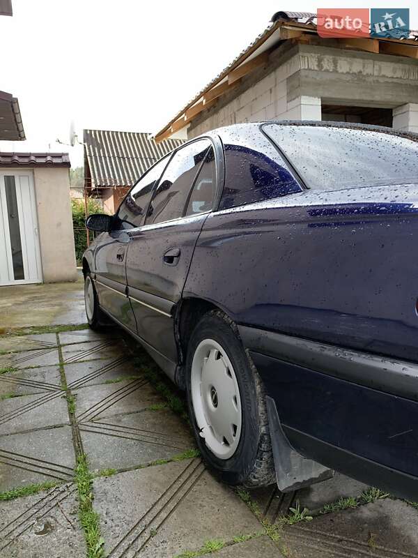 Седан Opel Omega 1995 в Коломые фото 4 Седан Opel Omega 1995 в Коломые