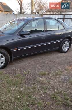 Седан Opel Omega 1994 в 