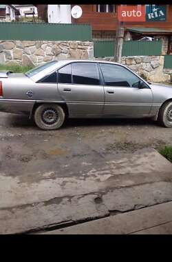 Седан Opel Omega 1988 в Яремче