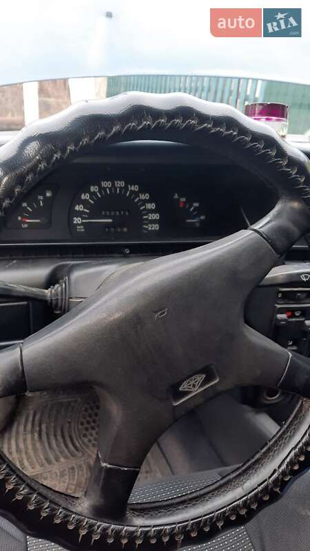Седан Opel Omega 1988 в Житомире