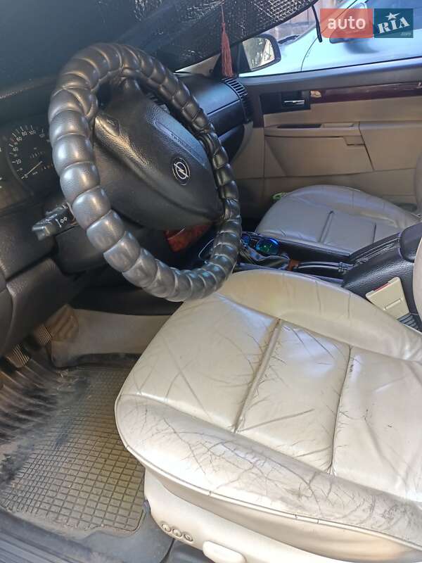 Седан Opel Omega 1997 в Кривому Розі