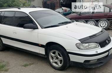 Універсал Opel Omega 1995 в Чернівцях