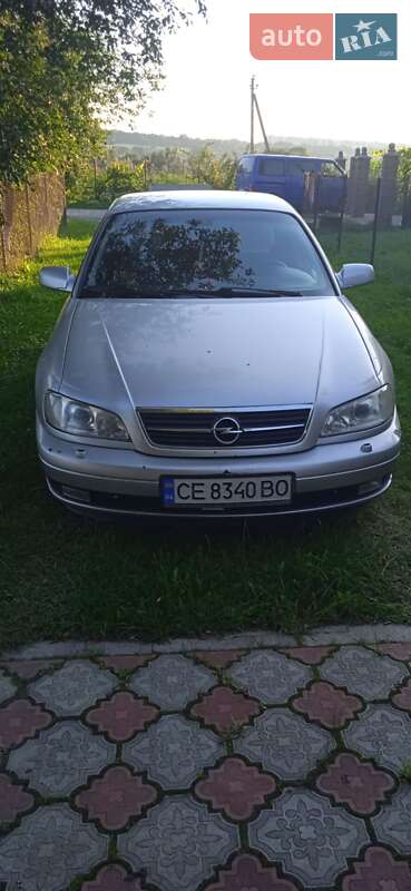 Opel Omega 2004