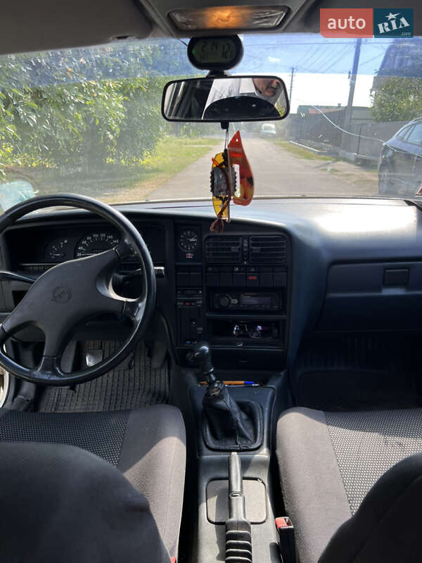 Универсал Opel Omega 1987 в Каменец-Подольском фото 6 Универсал Opel Omega 1987 в Каменец-Подольском