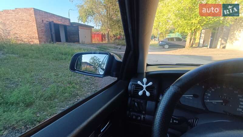 Універсал Opel Omega 2003 в Костянтинівці