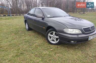 Седан Opel Omega 2000 в 