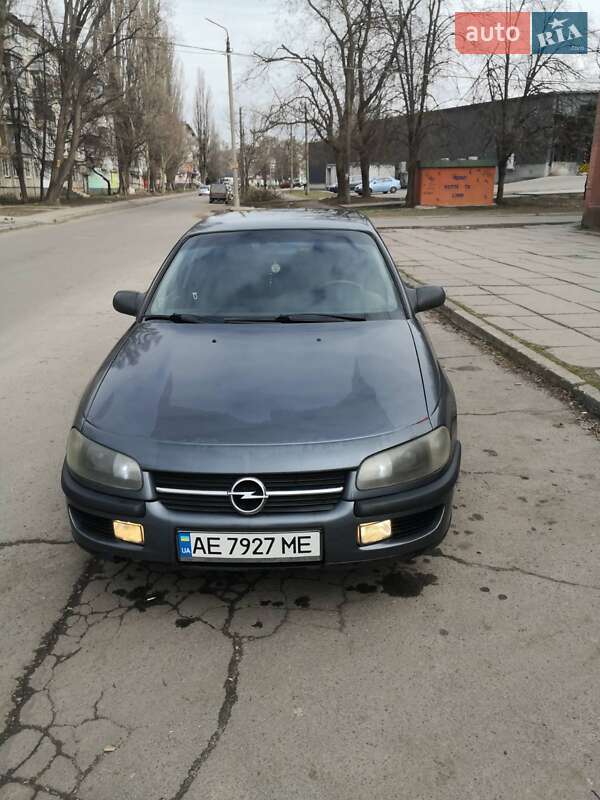 Седан Opel Omega 1995 в Кривому Розі