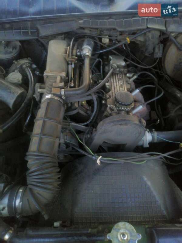 Седан Opel Omega 1991 в Днепре