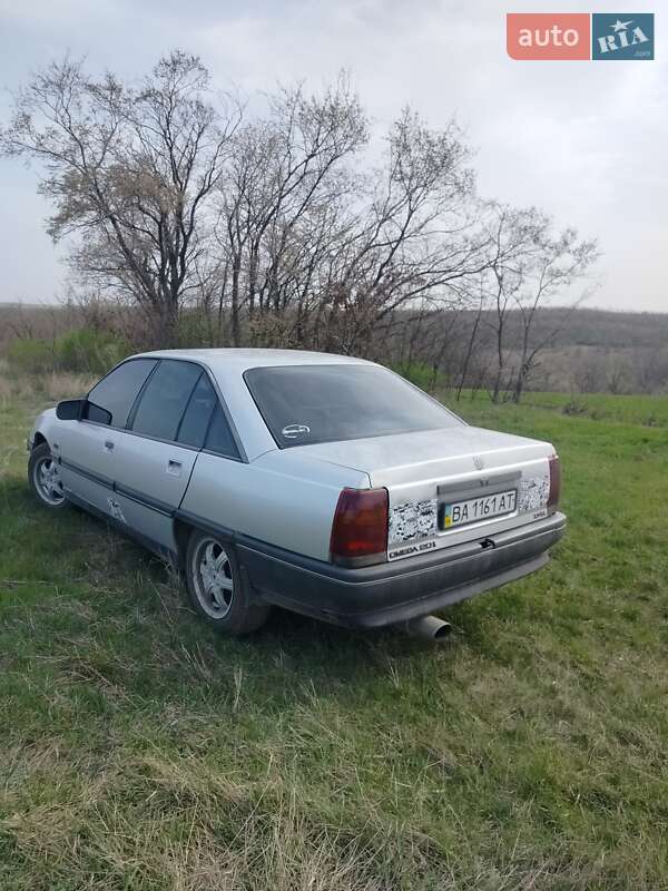 Opel Omega 1989