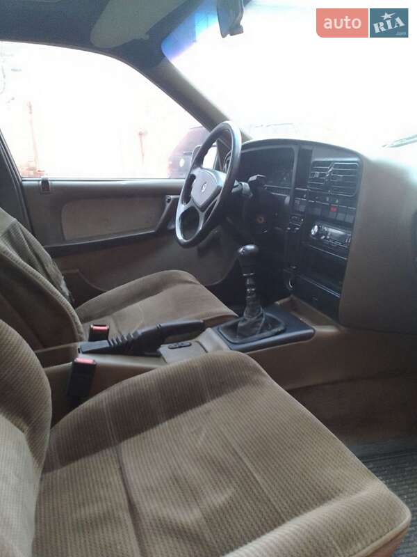 Седан Opel Omega 1987 в Сумах