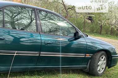 Седан Opel Omega 1998 в Хмельницком