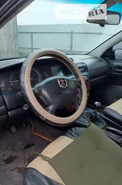 Седан Opel Omega 1999 в Романіву