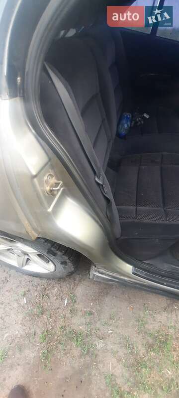 Седан Opel Omega 1996 в Дніпрі