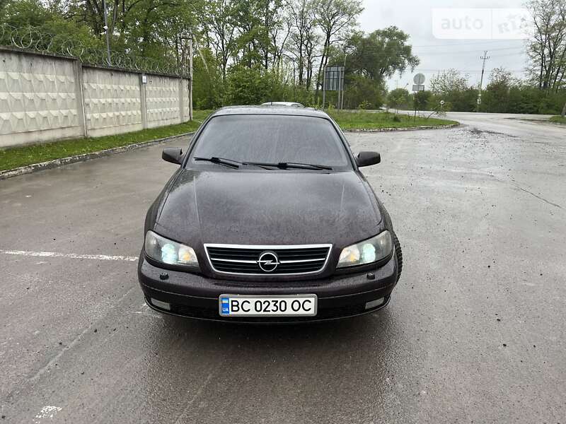 Седан Opel Omega 2001 в Львові