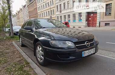 Седан Opel Omega 1995 в Кременчуге