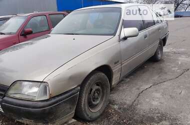 Седан Opel Omega 1988 в Переяславе