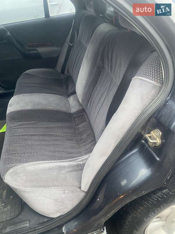 Седан Opel Omega 1997 в Києві