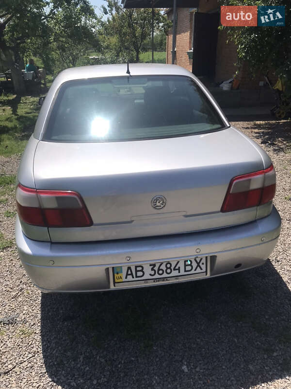 Седан Opel Omega 2001 в Вінниці