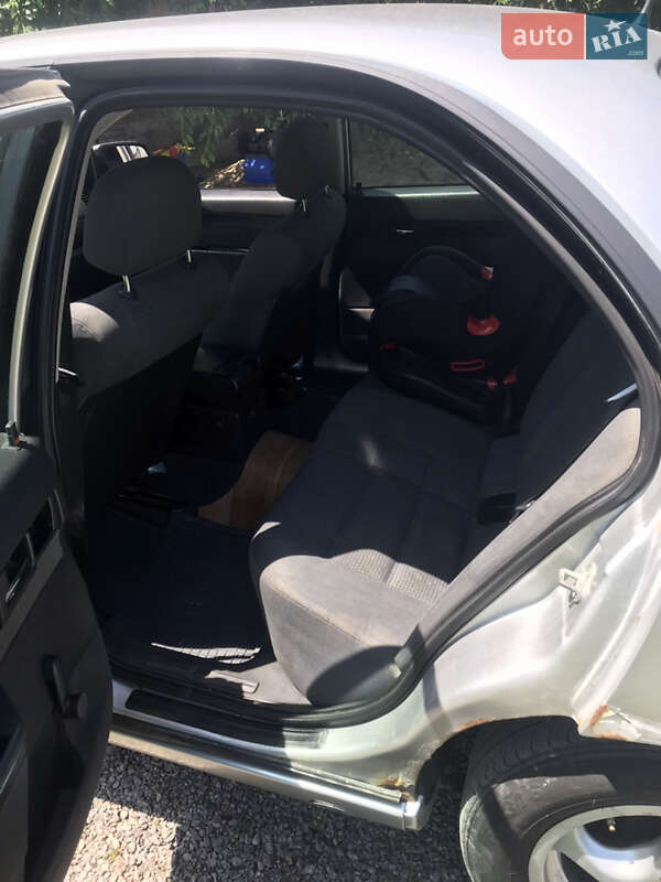 Седан Opel Omega 2001 в Вінниці