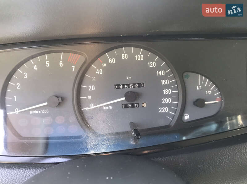 Седан Opel Omega 2001 в Вінниці