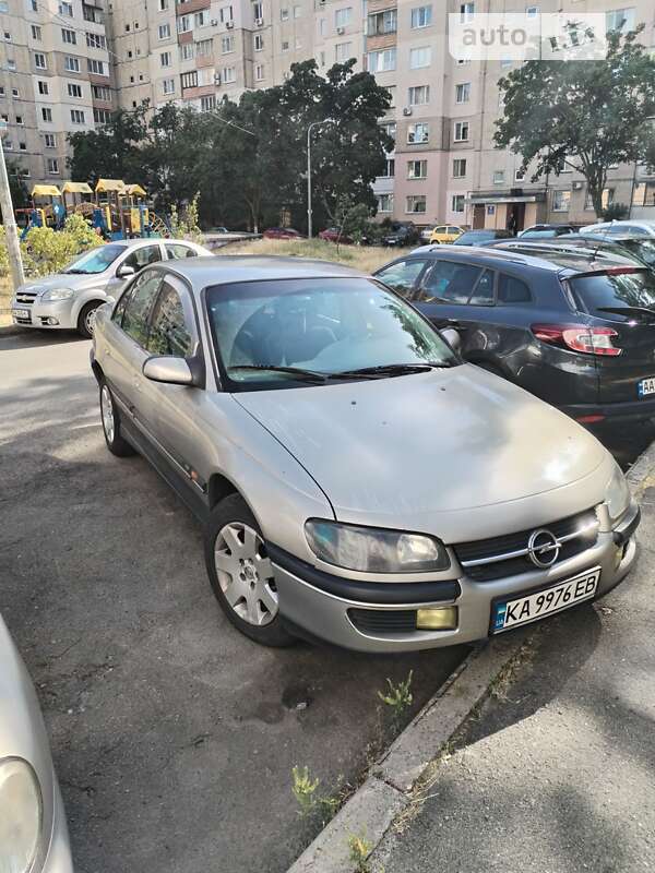 Седан Opel Omega 1997 в Києві