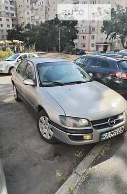 Седан Opel Omega 1997 в Киеве