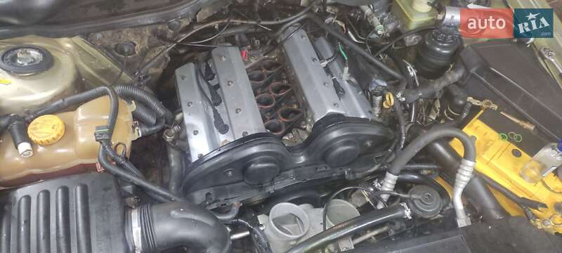 Седан Opel Omega 1995 в Киеве фото 13 Седан Opel Omega 1995 в Киеве