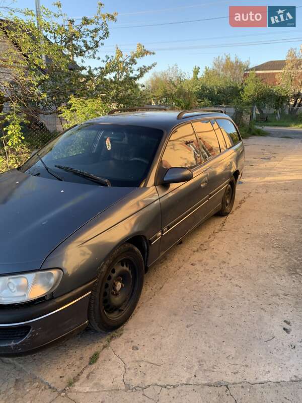 Универсал Opel Omega 1996 в Обухове