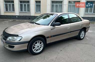 Седан Opel Omega 1998 в Одессе