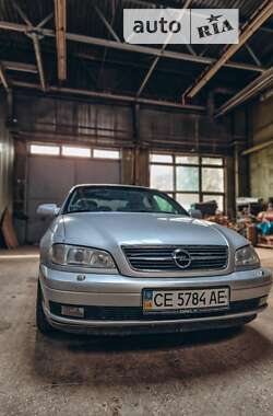 Седан Opel Omega 2000 в Черновцах